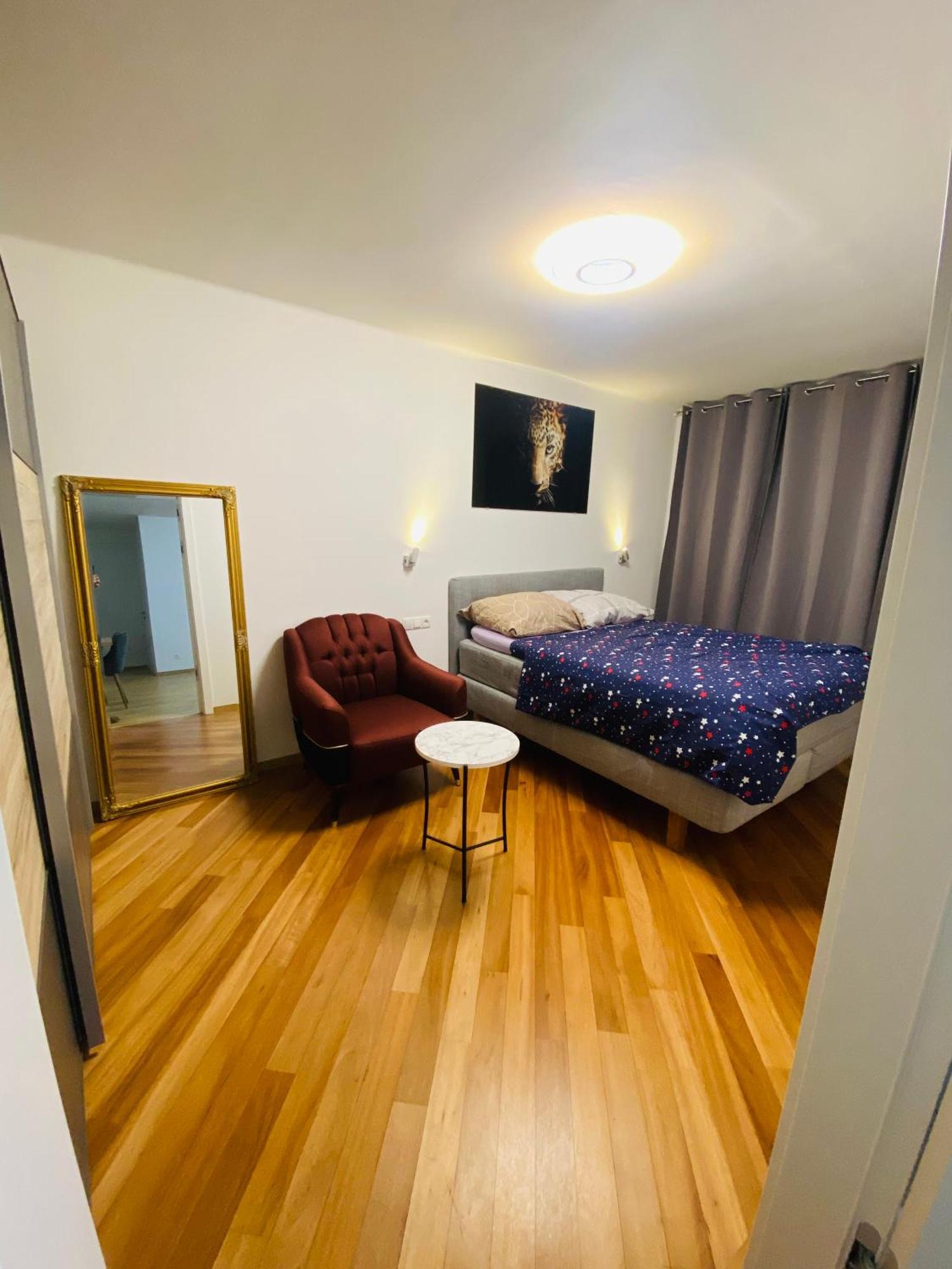 Niceapartment Wien 1010 Екстер'єр фото